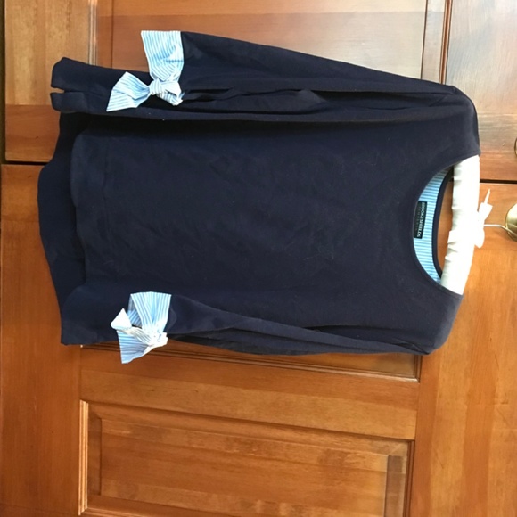 Brooke shields shirt with bow end sleeves - Picture 3 of 6